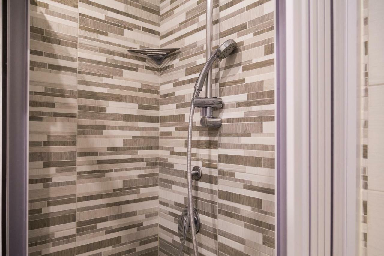 Bianchi Mediterranei B&B Napoli Ngoại thất bức ảnh